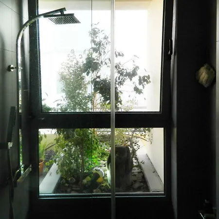 Loft Perraway * 干尼亞