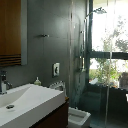 Loft Perraway חאניה
